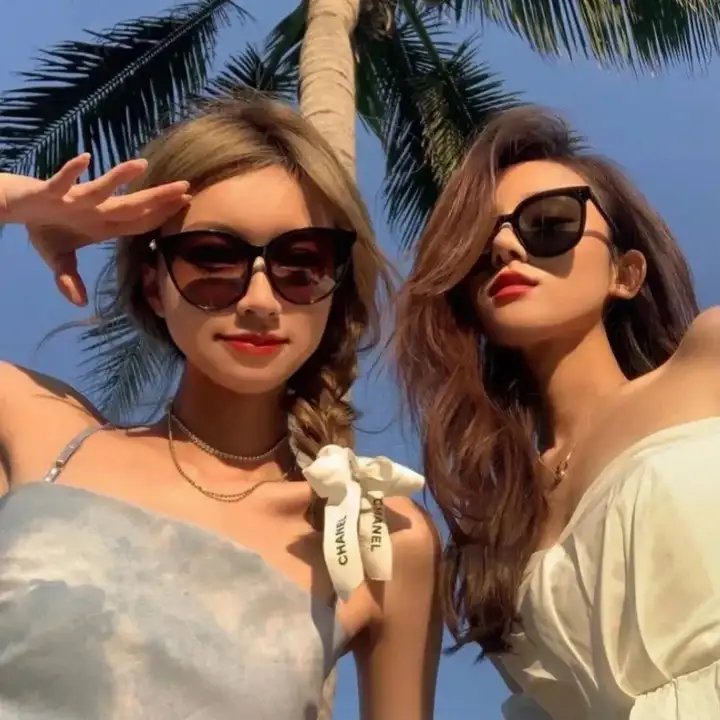 疯狂竞赛片 海报
